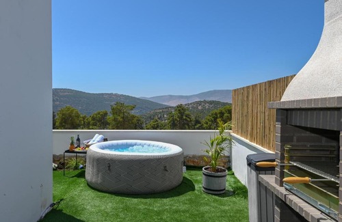 Hazon Bed & Breakfast | נונו בגליל - סוויטות מקסימות עם בריכה וג'קוזי מול נוף מושלם