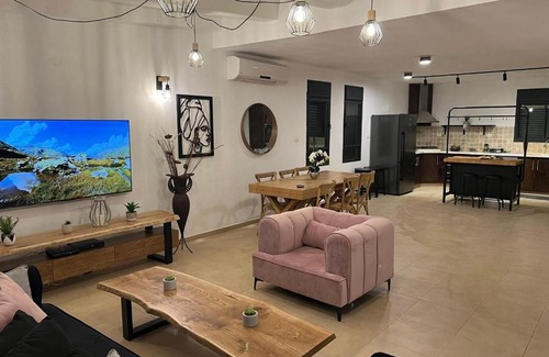 Gilboa House | נופש בגלבוע