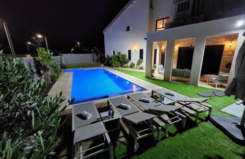 Lavi Cabin | סוויטות נוף לתבור