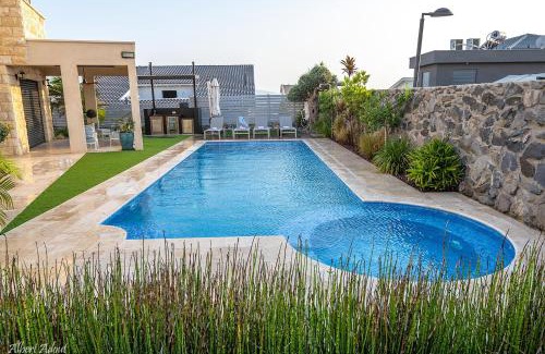 Lavi Cabin | סוויטות נוף לתבור