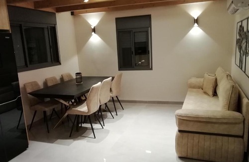 Safed Old City Apartment | עדן - בית נופש יוקרתי עם ספא מפנק במרכז העיר העתיקה