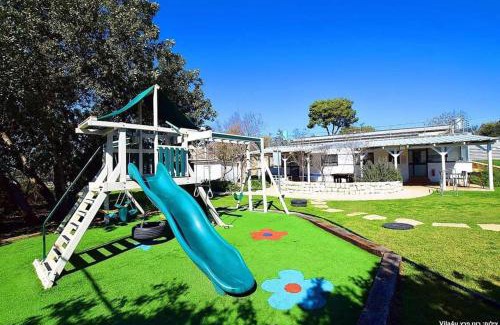 Peqiin Hadasha Villa | פלאז'ה בוטיק