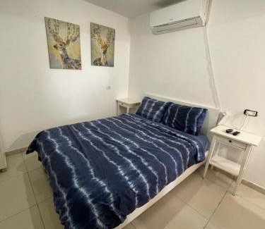 Afula Apartment | פרטיות וחוויה אצל יעקב וירדנה Privacy and an experience at Jacob and Yardena