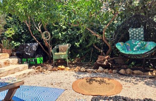 Kfar Vradim House | צימס - דירת אירוח עם גינה בגליל