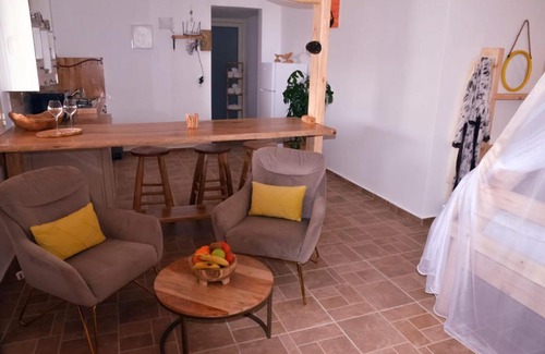 Majdal al-Shams Cabin | צימר מגע היהלום