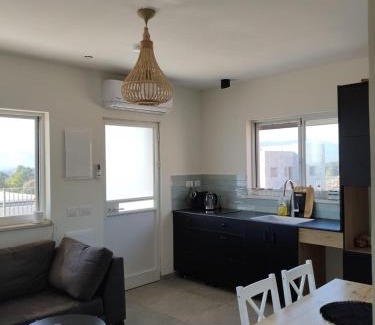 Gonen Ski Chalet | שלווה בנוף העמק