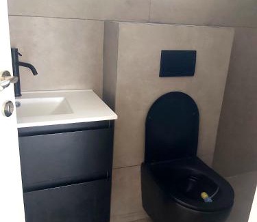 Bene Beraq Villa | שמיים כחולים