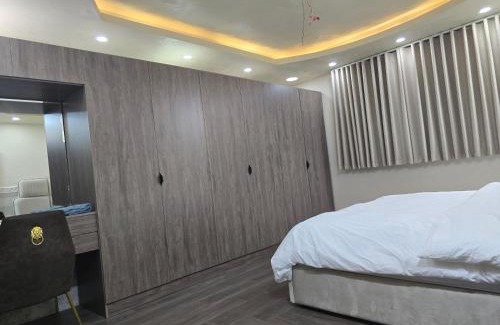 Al Jubail Apartment | استديو المرقاب للشقق المخدومه 3