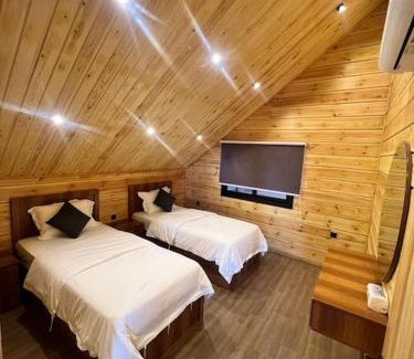 Al Bahah Ski Chalet | اكواخ ذا هيلز The Hills