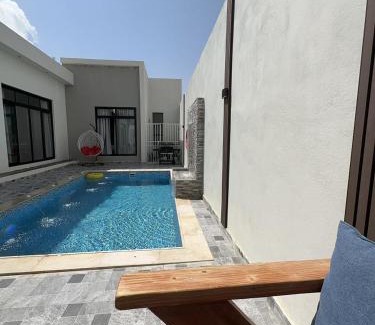 Al Bahah Ski Chalet | شاليهات أبيات الفندقية