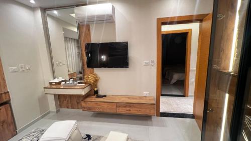 Agouza Apartment | شقة القاهرة