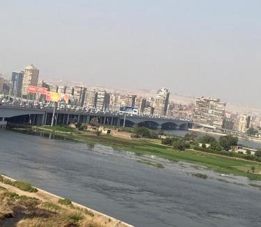 Giza Apartment | شقة فاخرة مطلة على نهر النيل