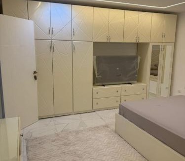 Al Duqqi Apartment | شقة فاخرة مفروشة تطل على النيل بالجيزة