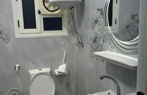 Al Duqqi Apartment | شقة مفروشة الترا سوبر لوكس فيصل الرئيسي