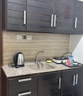 Ha'il Province Apartment | شقق الدرر الذهبية بالحائط الحايط