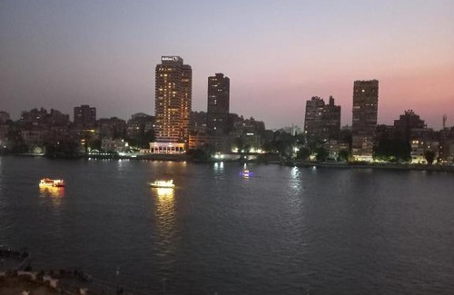 Downtown Cairo Apartment | شقه فندقيه بجوار فندق فيرمونت نايل سيتي