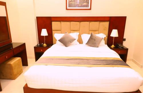 Ar Rass Apartment | فندق الأفنيوز بالرس