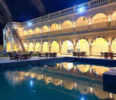 Siwa Hotel | فندق العجواني