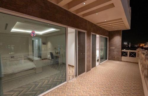 Dhahran Ski Chalet | فيلا امواج 280