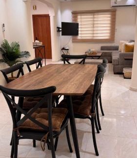 King Abdul Aziz Road Villa | فيلا للعائلات ثلاث غرف نوم في مجمع تالا المجد حي النهضه