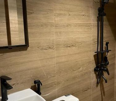 Riyadh Cabin | مجمع اكواخ عباره عن 8 اكواخ و حديقه مشتركه للنزلاء Diriyah clouds خدمه ذاتيه Entry ذاتي سكن ريفي