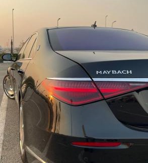 Al Duqqi Apartment | مرسيدس مايبخ موديل 25