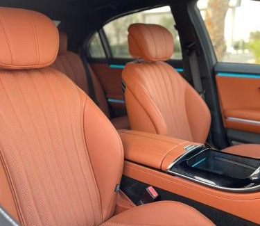 Al Duqqi Apartment | مرسيدس مايبخ موديل 25