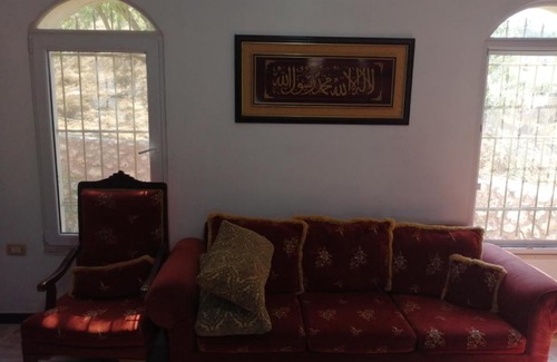 Ajloun Governorate House | مزرعة راس منيف عجلون