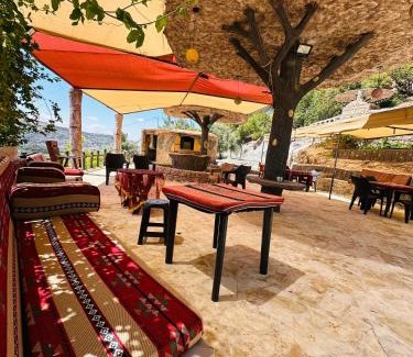 Ajloun Cabin | منتزه واكواخ كركوش