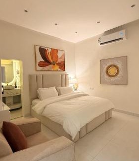 Nejran Apartment | منزل روز العائلي - Rose House