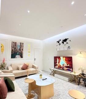 Nejran Apartment | منزل روز العائلي - Rose House