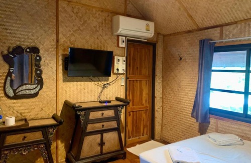 Klong Khlung House | ครัวพาร์3ริเวอร์ไซด์แอนด์รีสอร์ท