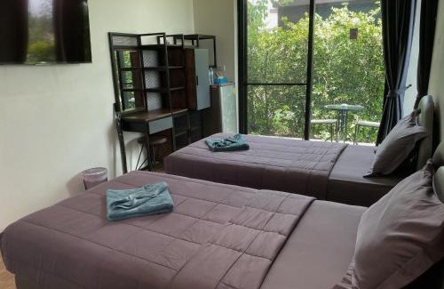 Samut Sakhon Resort | คุณหนูแดง รีสอร์ท