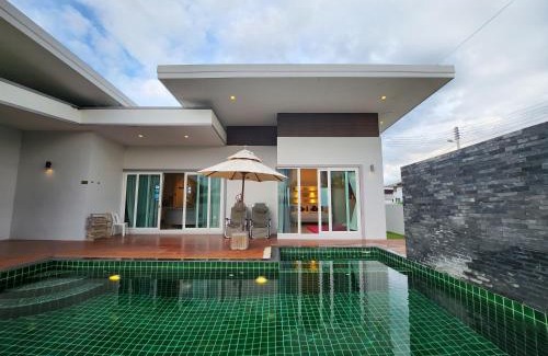 Hin Lek Fai House | จิรา พูล วิลล่า หัวหิน Jira Pool Villa Huahin