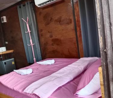 Khuan Khanun House | บ้านทุ่งโฮมสเตย์