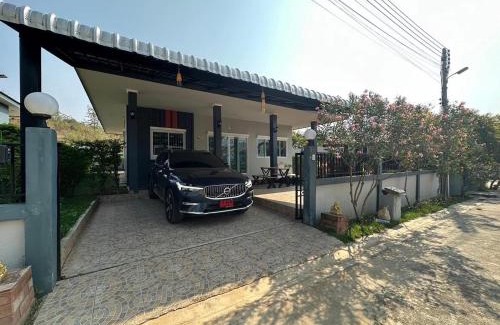 Kaeng Krachan House | บ้านมีสุข แก่งกระจาน