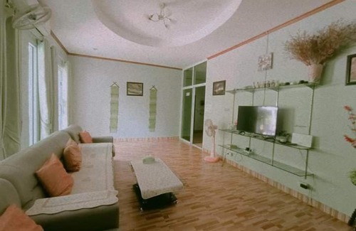 Lan Sak House | บ้านล้านวิว โฮมสเตย์ Million View Homestay ทีพักลานกางเต้น หุบป่าตาด อุทัยธานี