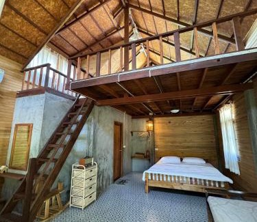 Srinagarindra Resort | บ้านวารีชีวา WareeCheewa