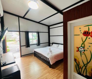U Thong Hotel | บ้านอินทผลัม รีสอร์ท