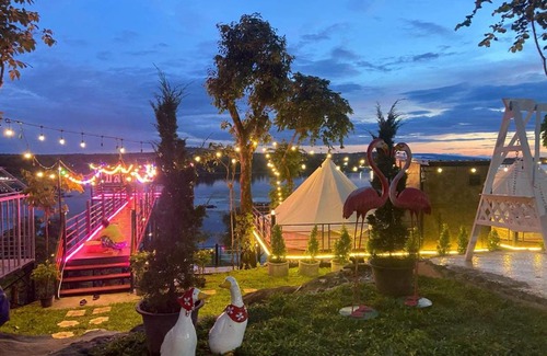 Sirindhorn Other | ปลายเขื่อนแคมป์ปิ้ง บ้านเรือนไทย