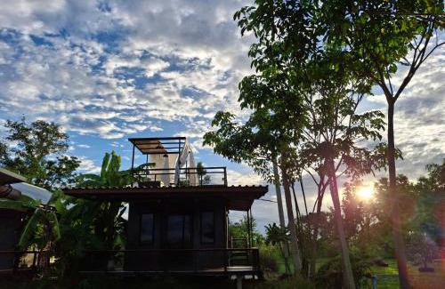 Wang Luek Ski Chalet | ฟาร์มสเตย์สุโขทัยบ้านไร่เบสแคมป์