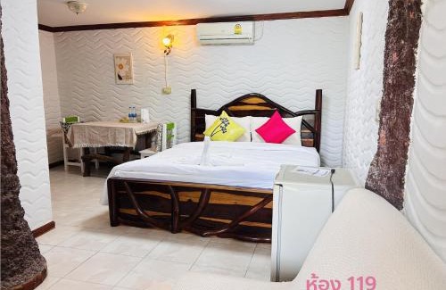 Suan Phueng Resort | ศศิคันทรี รีสอร์ท