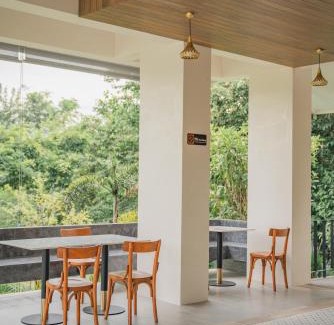 Tambon Nam Chun Hotel | อนาลยา เพลส - Analaya Place