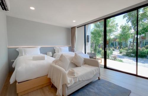 Bung Khong Long Hotel | อนันตระปุระ รีสอร์ท บึงโขงหลง Anantara Pura Resort Bueng Khong Long