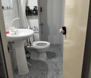 Ban Mai Hotel | อิมแพ็ค popular condo c5 แม่ตังค์