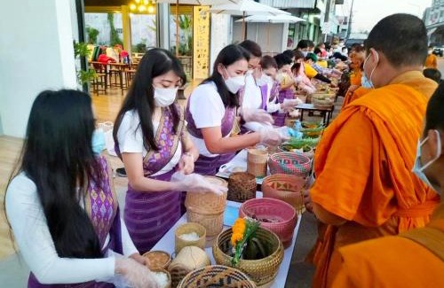 Bung Khong Long Hotel | เรือนไทย 1