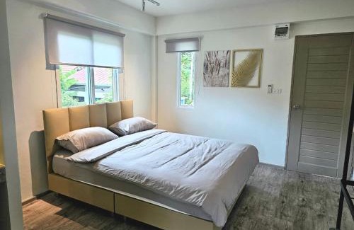 Mueang Samut Prakan District Apartment | โรงแรมดีรูม D Room