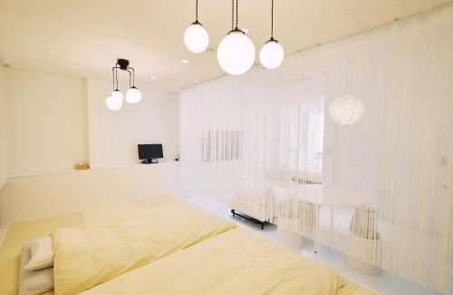 Ryuga Onsen Apartment | 「まちのアトリエ」STAY UWU 004