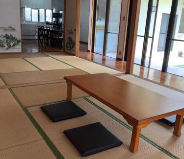 Nago Villa | やんばる別荘三原でーじまぎー -Yanbaru stay MIHARA VILLA GRANDE-