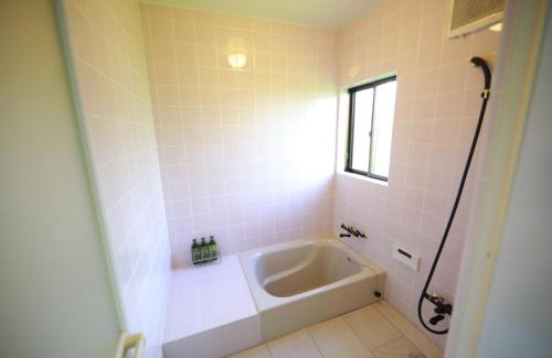 Shirako House | サウナとホットジャグジー 屋根付きBBQテラス 最大8名 駐車場2台 HOTEL DREAM MUSIC Minami-Kujūkuri